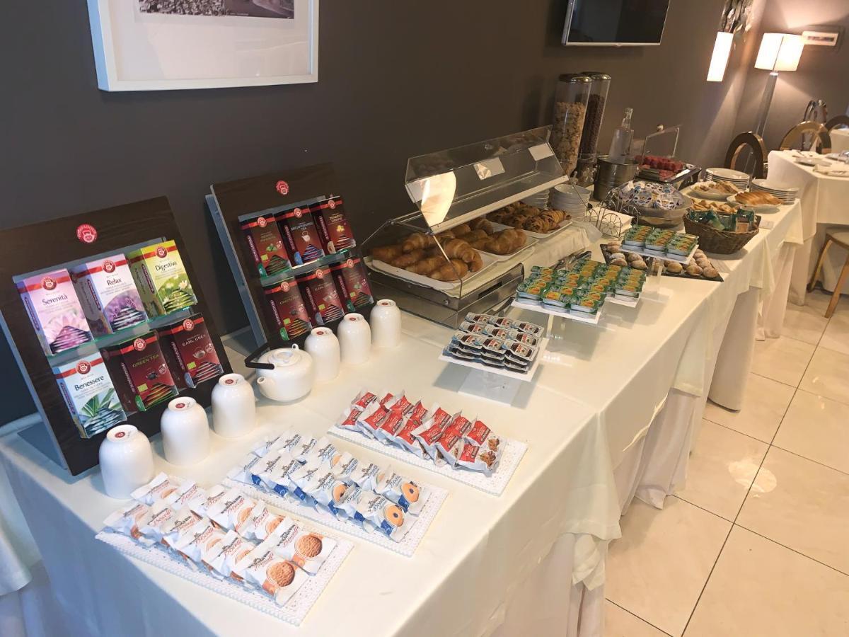 马萨尼尔洛豪华酒店 卡索里亚 外观 照片